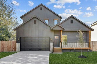 Building Photo - 10518 Ashville Dr