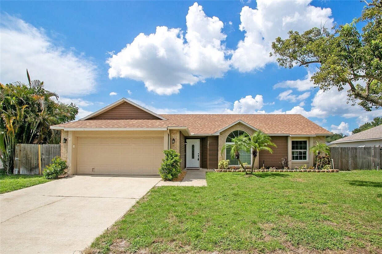 4809 Myrtle Bay Dr, Orlando, FL 32829 House Rental in Orlando, FL