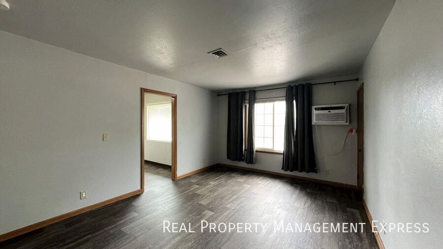 Primary Photo - 2 Bedroom Apartment located in Sioux Falls