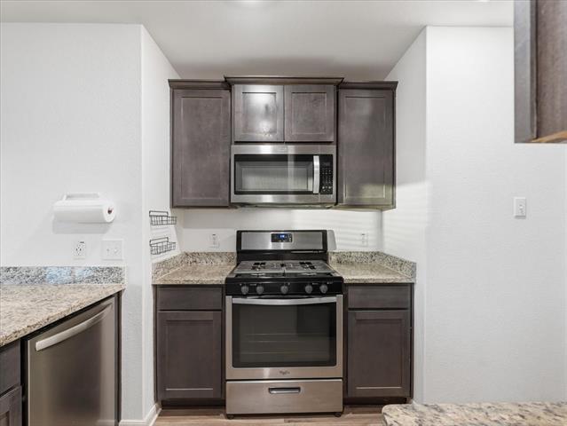 Foto del edificio - 3083 Chillingham Dr