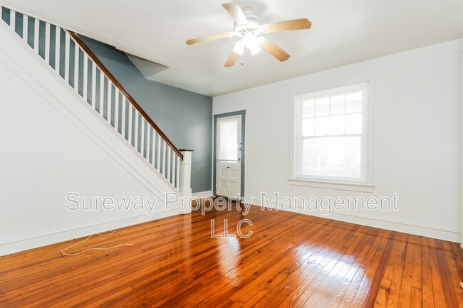 Building Photo - 1060 Markee Terrace