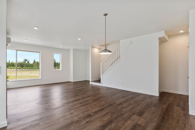 Foto del edificio - 32742 Hemlock Ave SE