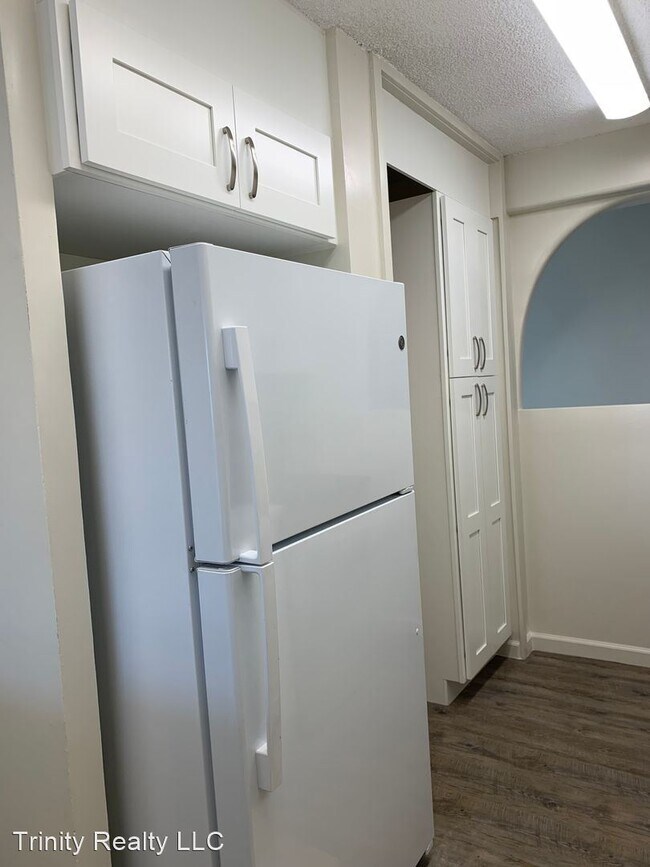 Building Photo - 2 br, 2 bath House - 410 Magellan Ave 1002