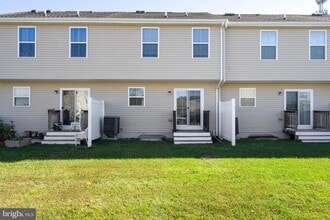 Building Photo - 28971 St Thomas Blvd