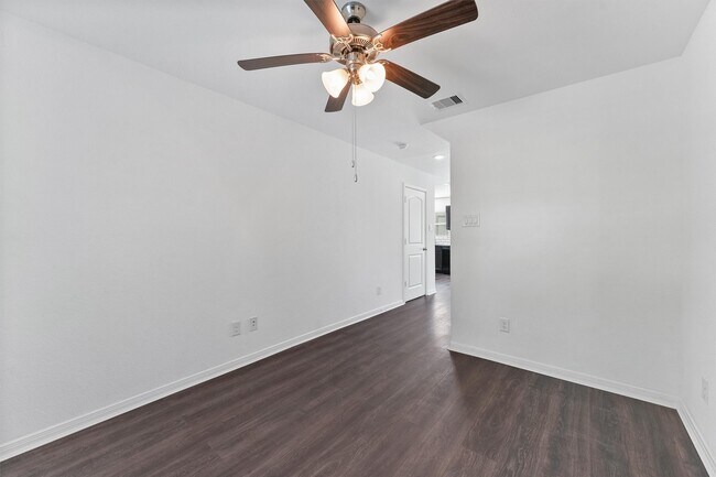 Foto del edificio - 771 Plum Tree Cir