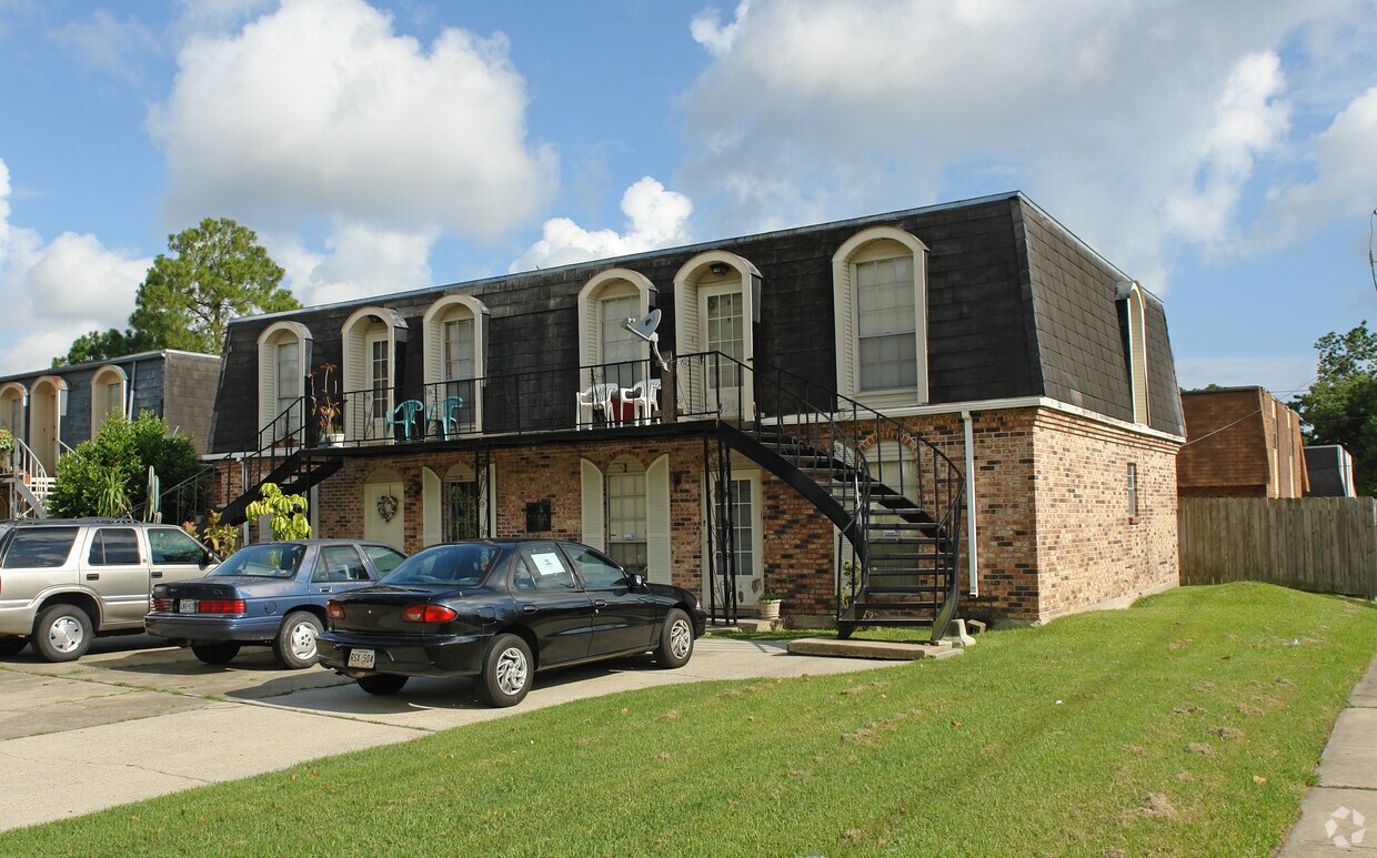 Foto principal - 3701 Jean Pl