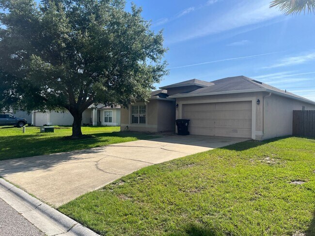 Foto del edificio - 3 BR/2BA $1950 Middleburg