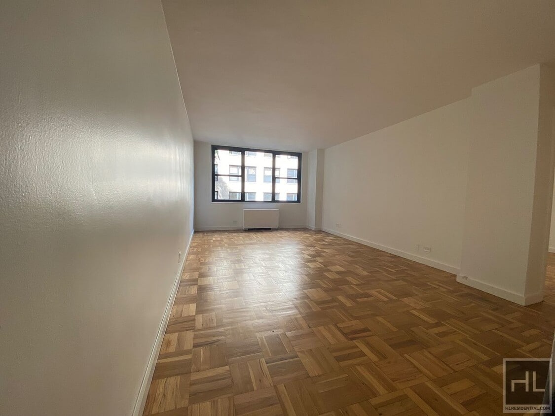 Foto principal - EAST 49 STREET