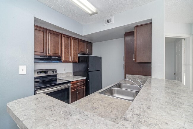 Foto del edificio - 441 Fountainhead Cir