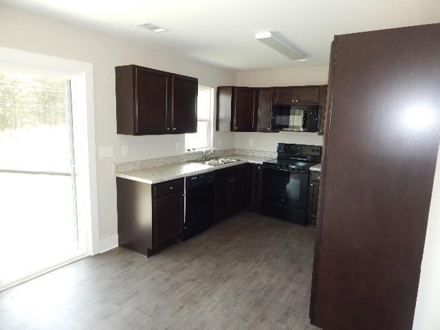 Foto del edificio - 405 Bee Cove Way