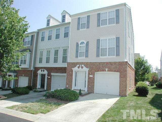 Primary Photo - 7030 Mead Ln