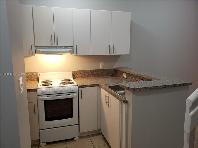 Foto del edificio - 853 SW 2nd St