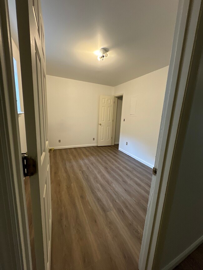 Downstairs BR - 2413 Ridge Rd