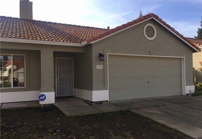 Foto del edificio - 1994 Woodhaven Court, Merced