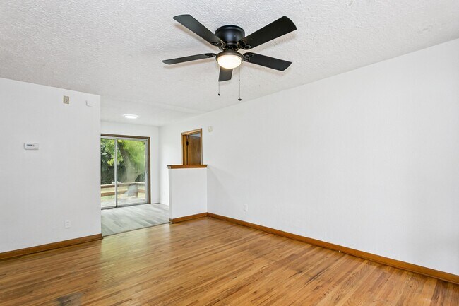 Foto del edificio - 2321 W Lydia St
