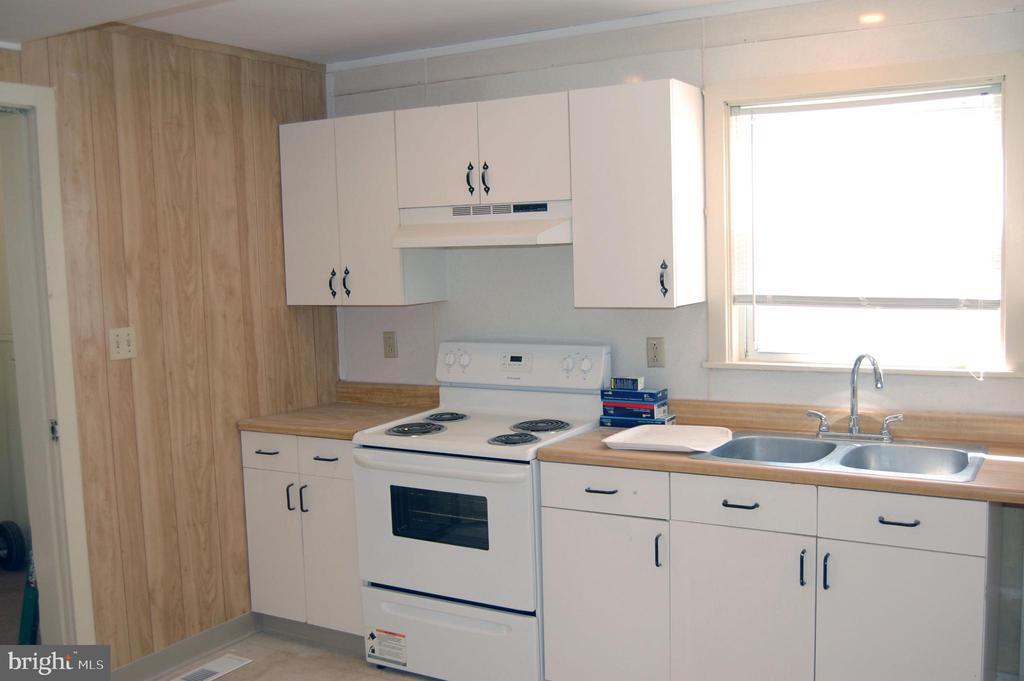 302 E Howard St, Stowe, PA 19464 House Rental in Stowe, PA