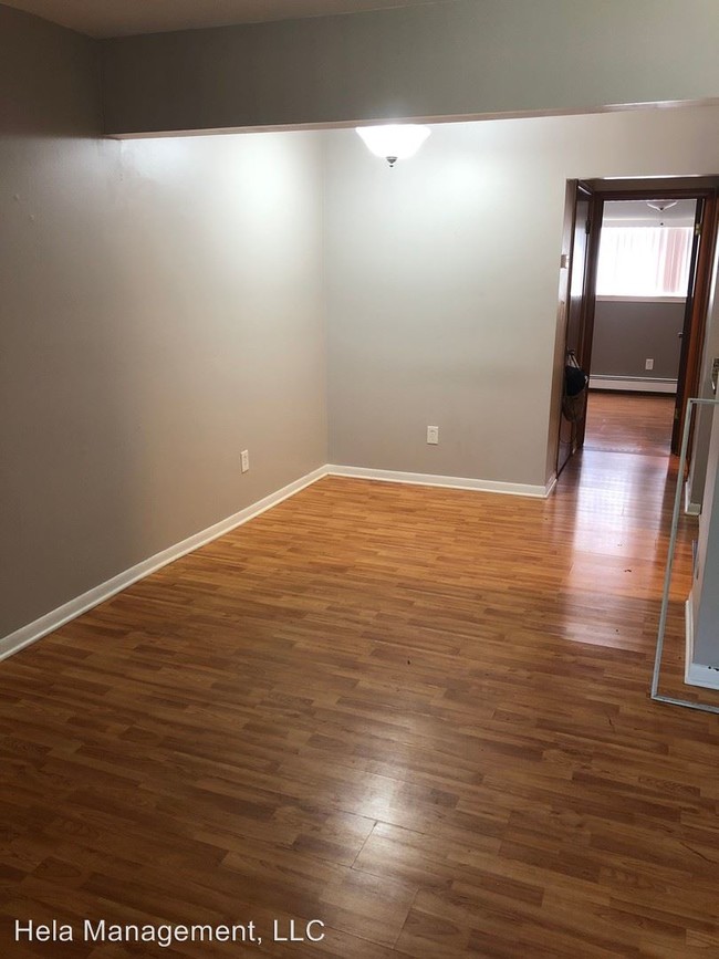 Foto del edificio - 28441 Gladstone St