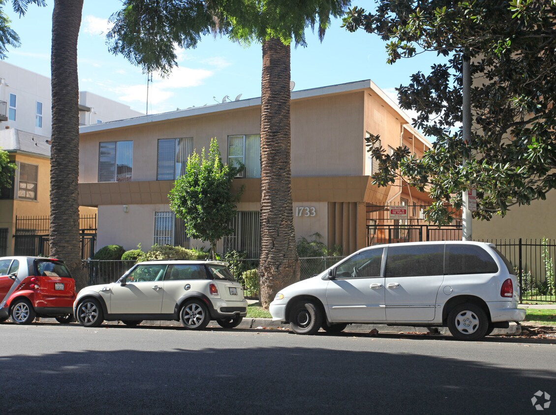 Building Photo - 1733 Garfield Pl