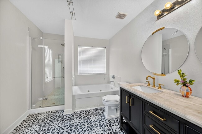Building Photo - 14123 Autumn Ridge Trail Dr