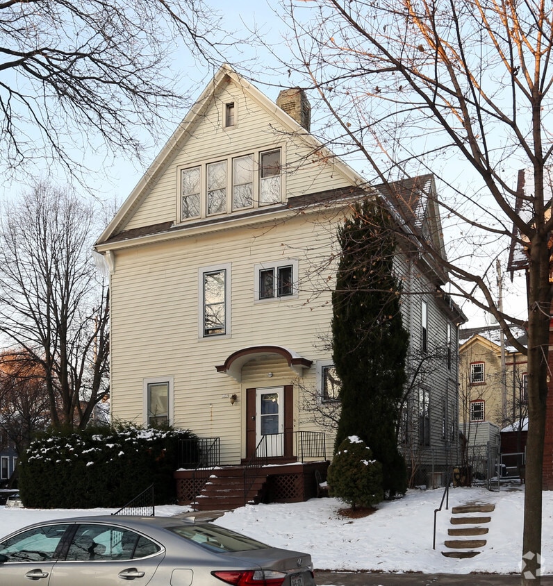 Building Photo - 1655 N Humboldt Ave