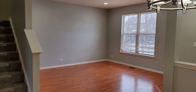 Building Photo - 2571 Waterbury Ln