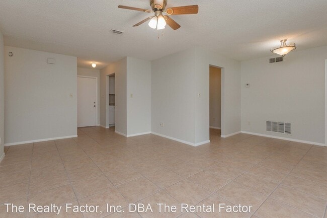 Building Photo - 3 br, 2 bath House - 1442 Benwick Way