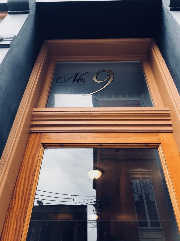 Foto principal - 9 E 5th St