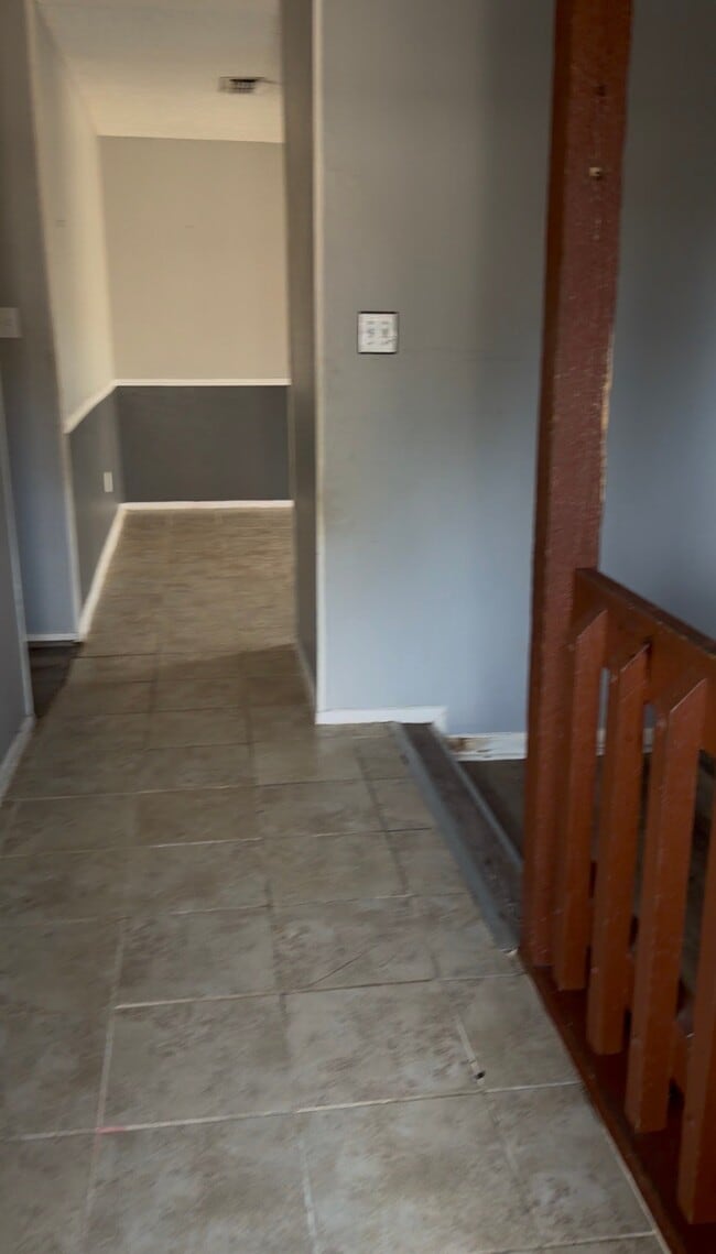 Building Photo - 10362 Cook Rd