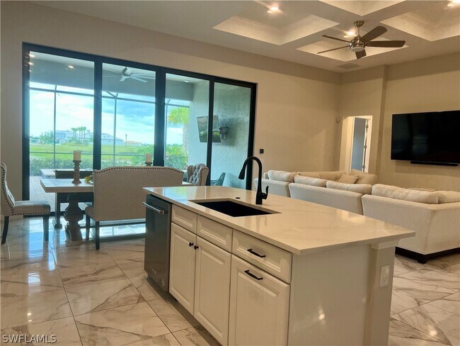 Foto del edificio - 4404 Owens Way