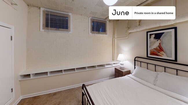 Foto del edificio - Room in Shared 5 bed/2 bath home in Dupont Circle