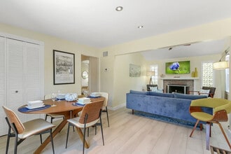 Building Photo - 1449 NE 23rd St