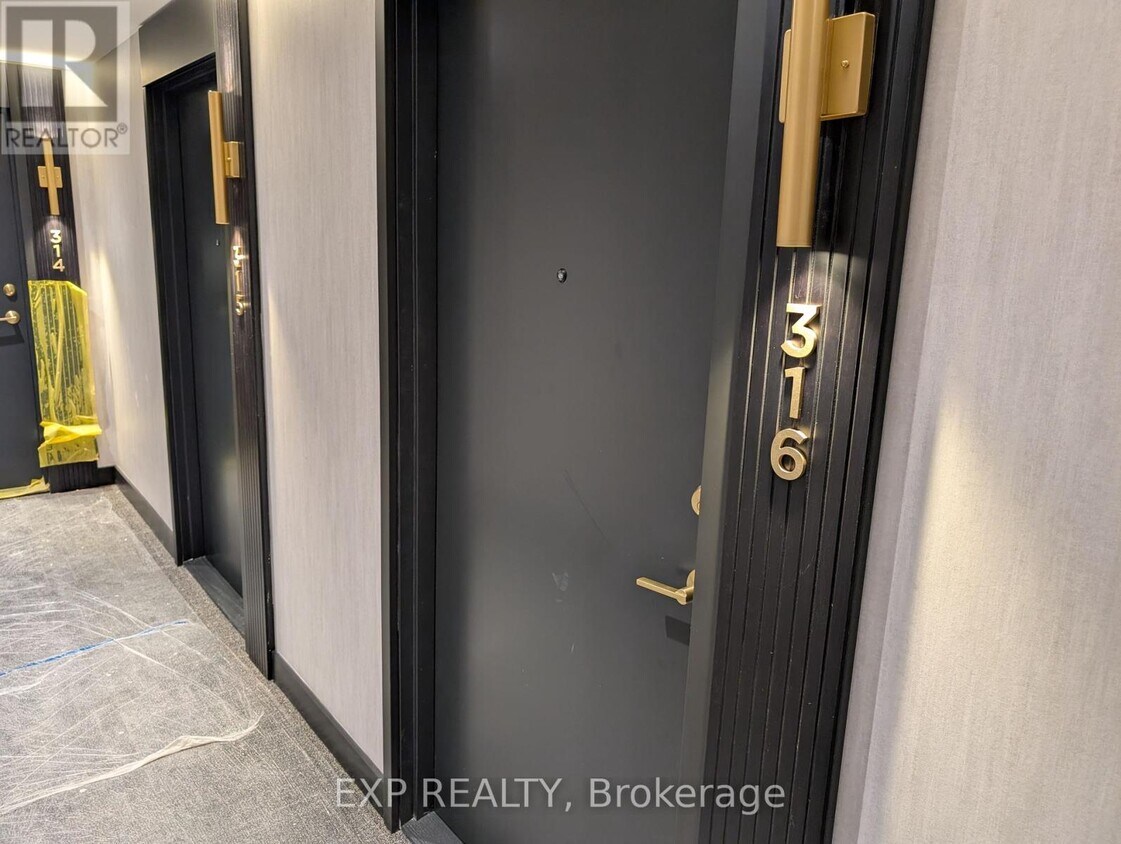 Photo principale - 1200-1200 Dundas St W