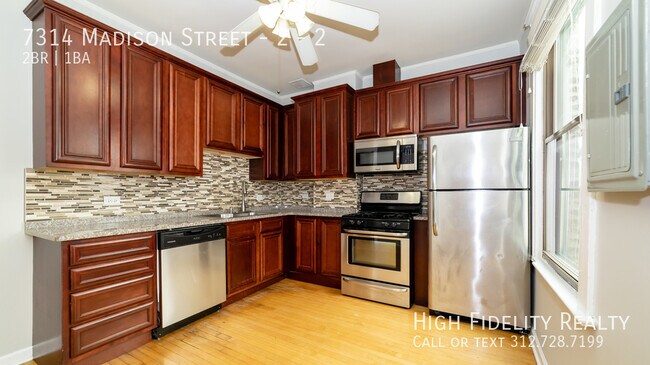 Foto del edificio - 7314 Madison St