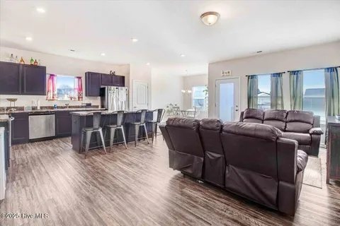 Foto del edificio - 311 Settlers Pointe Dr