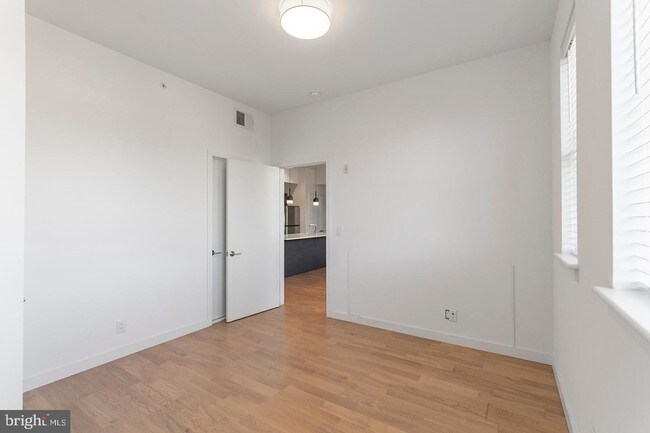 Foto del edificio - 507 S 8th St