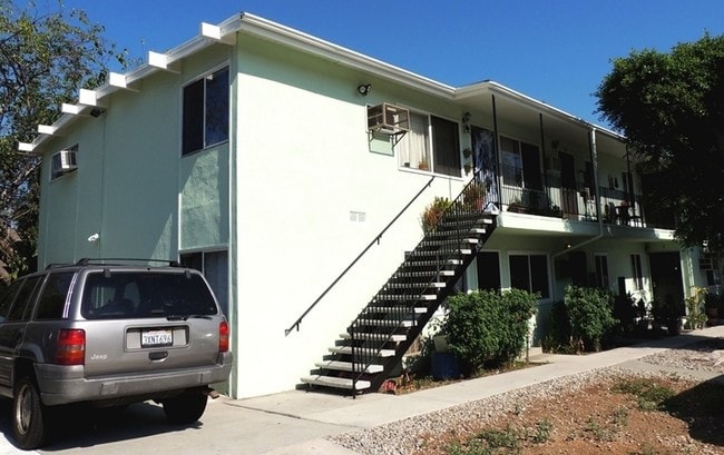 Building Photo - 5745 Arroyo Dr
