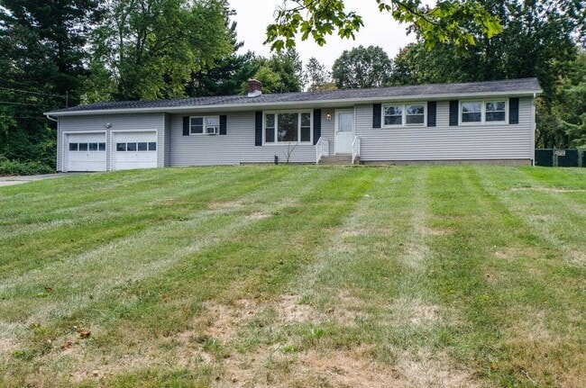 Building Photo - 27 Mountain View Dr