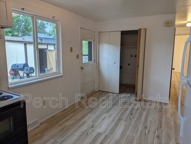 Foto del edificio - 16516 E 13th Ave