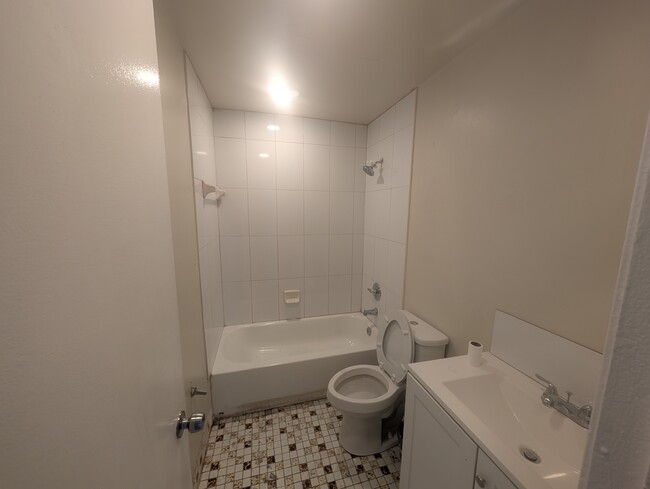 Building Photo - 20422 NW 29th Pl