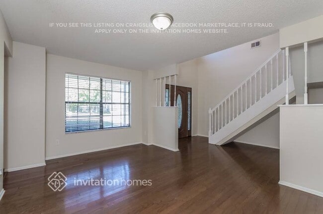 Foto del edificio - 7781 Snowberry Cir