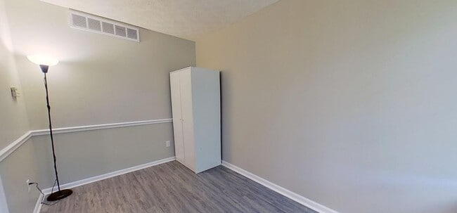 Building Photo - 3712 Oil Creek Dr
