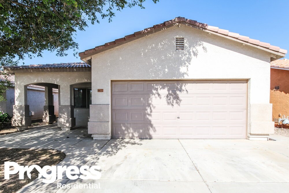 Foto principal - 6622 W Riva Rd