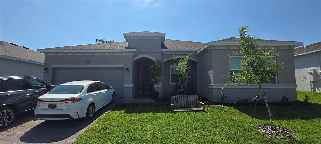 Foto principal - 4823 Waltham Forest Dr