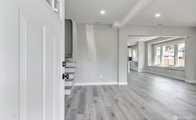 Foto del edificio - 3577 E J St