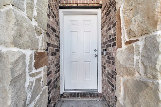 Foto del edificio - 3714 Logandale Ridge Ln