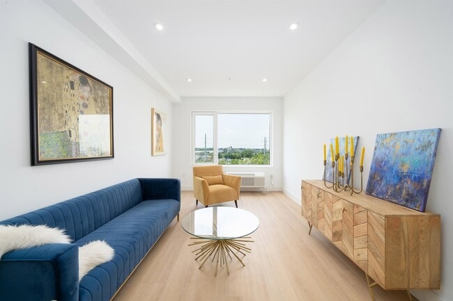 Foto del edificio - 3309 Liberty Ave