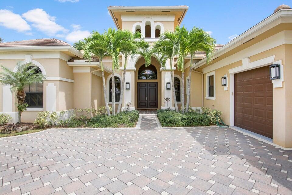 Foto principal - 18337 SE Old Trail Dr W
