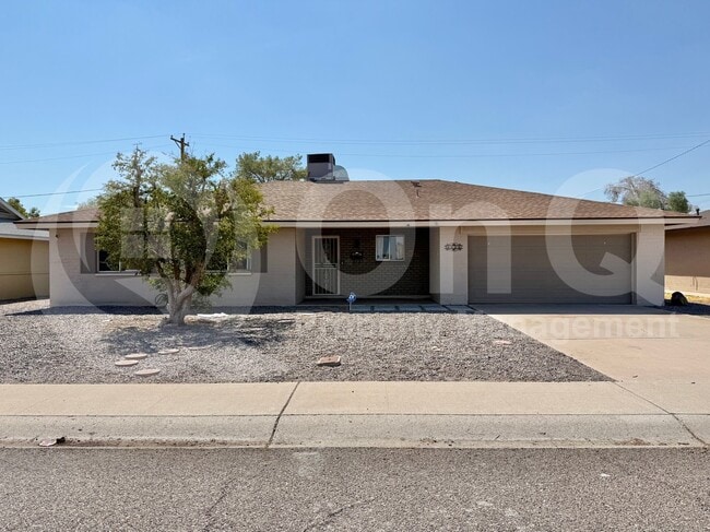 Photo - 8838 N 42nd Ave House