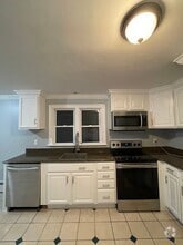 Building Photo - 21 Ridgevale Pl