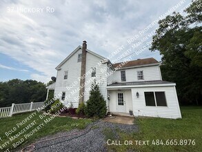 Building Photo - 37 Hickory Rd